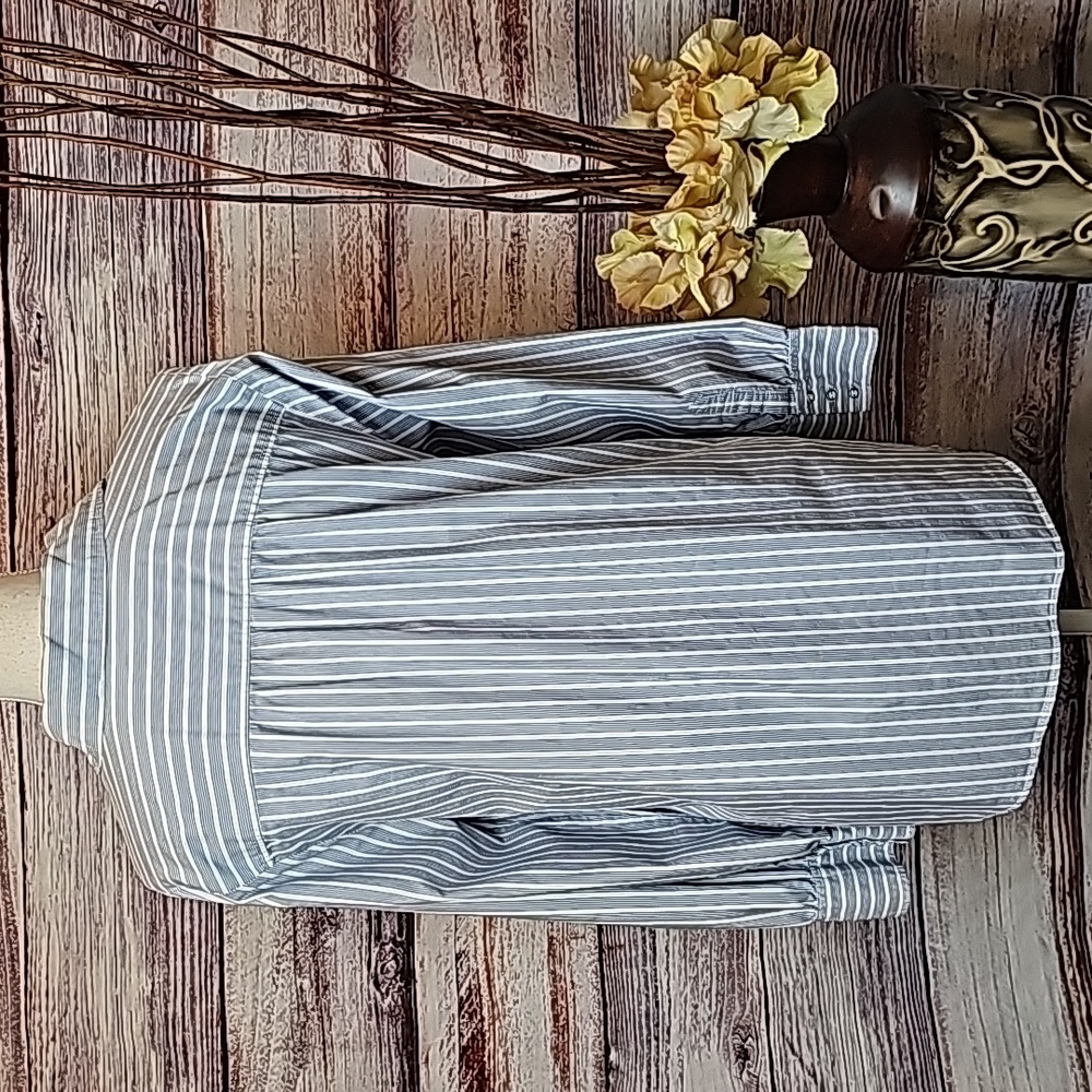 AVENUE THE BEDFORD PLUS SIZE BLUE WHITE STRIPED BUTTON-UP BLOUSE - Picture 5 of 13